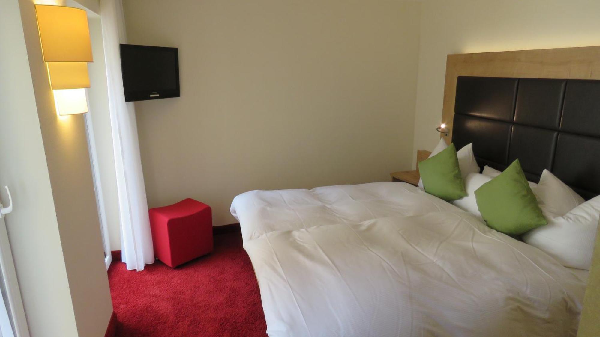 Hotel Zur Traube Ирциг Номер фото