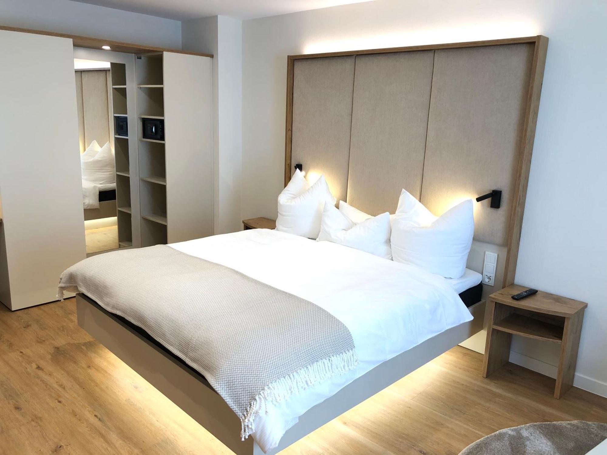 Hotel Zur Traube Ирциг Номер фото